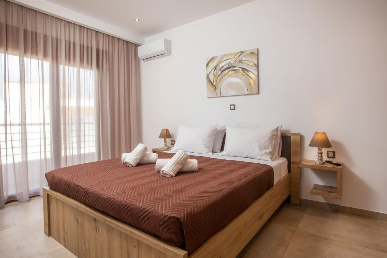 M&E Apartments ฮารากิ ภายนอก รูปภาพ